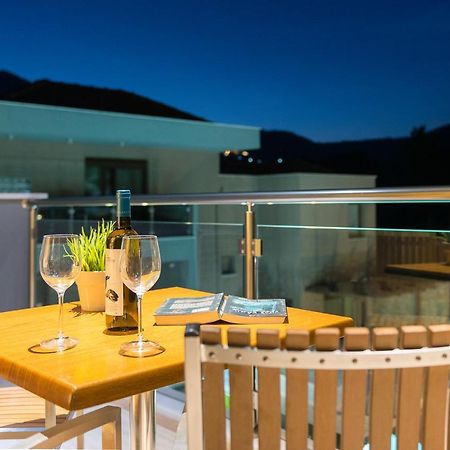 Mary'S Luxury Apartamento Chrysi Ammoudia Exterior foto