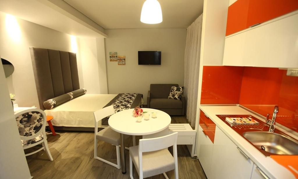 Mary'S Luxury Apartamento Chrysi Ammoudia Quarto foto