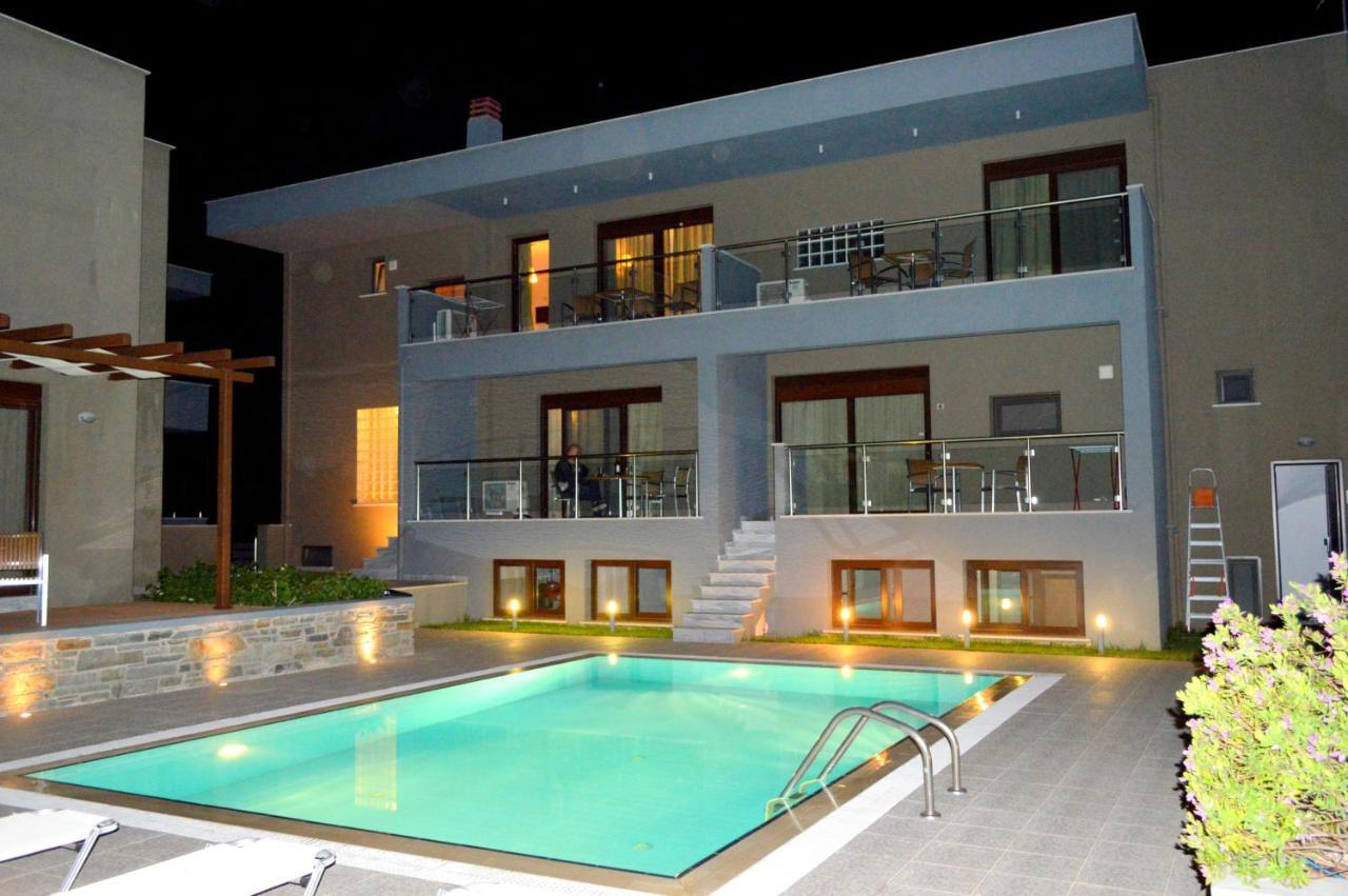 Mary'S Luxury Apartamento Chrysi Ammoudia Quarto foto